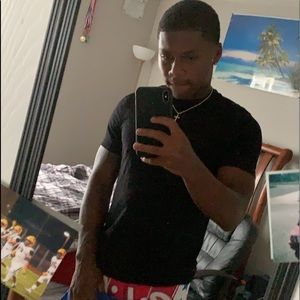 Meet your Posher, Adrian